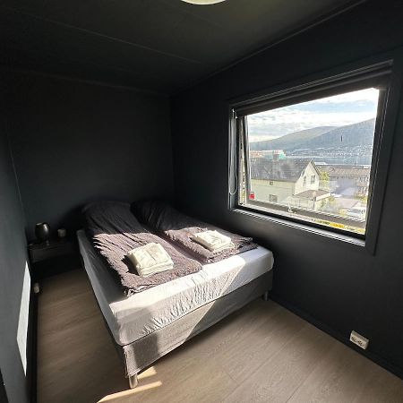 Remarkable 2-Bed Apartment In Тромсьо Екстериор снимка