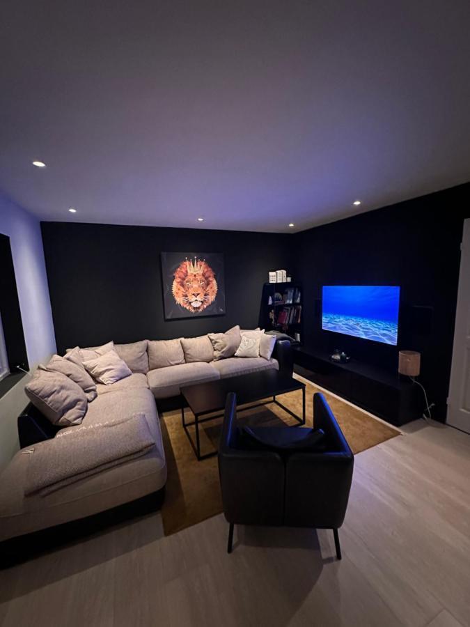 Remarkable 2-Bed Apartment In Тромсьо Екстериор снимка